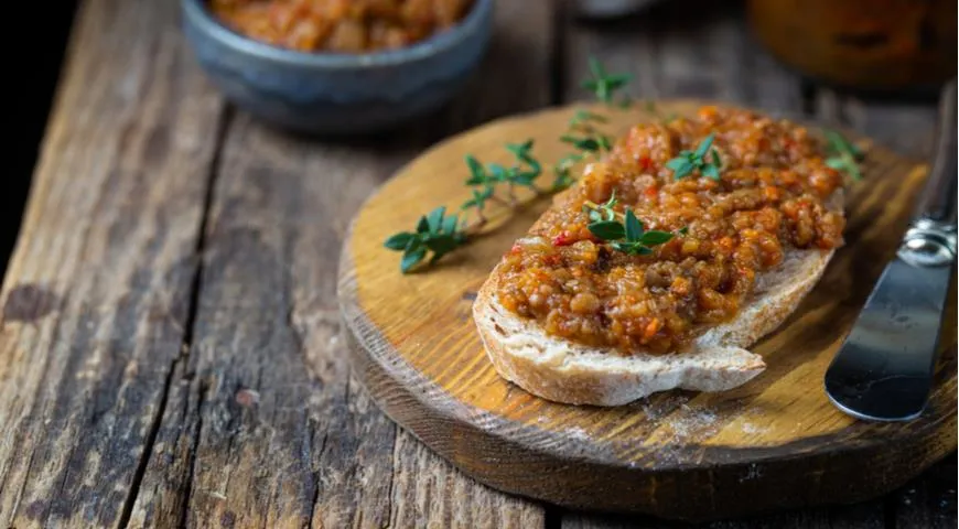 Auberginekaviar med äppelcidervinäger